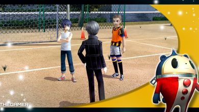 Persona 4 Golden - Yu and two other pupils on a football pitch with a Teddie overlay in the corner.