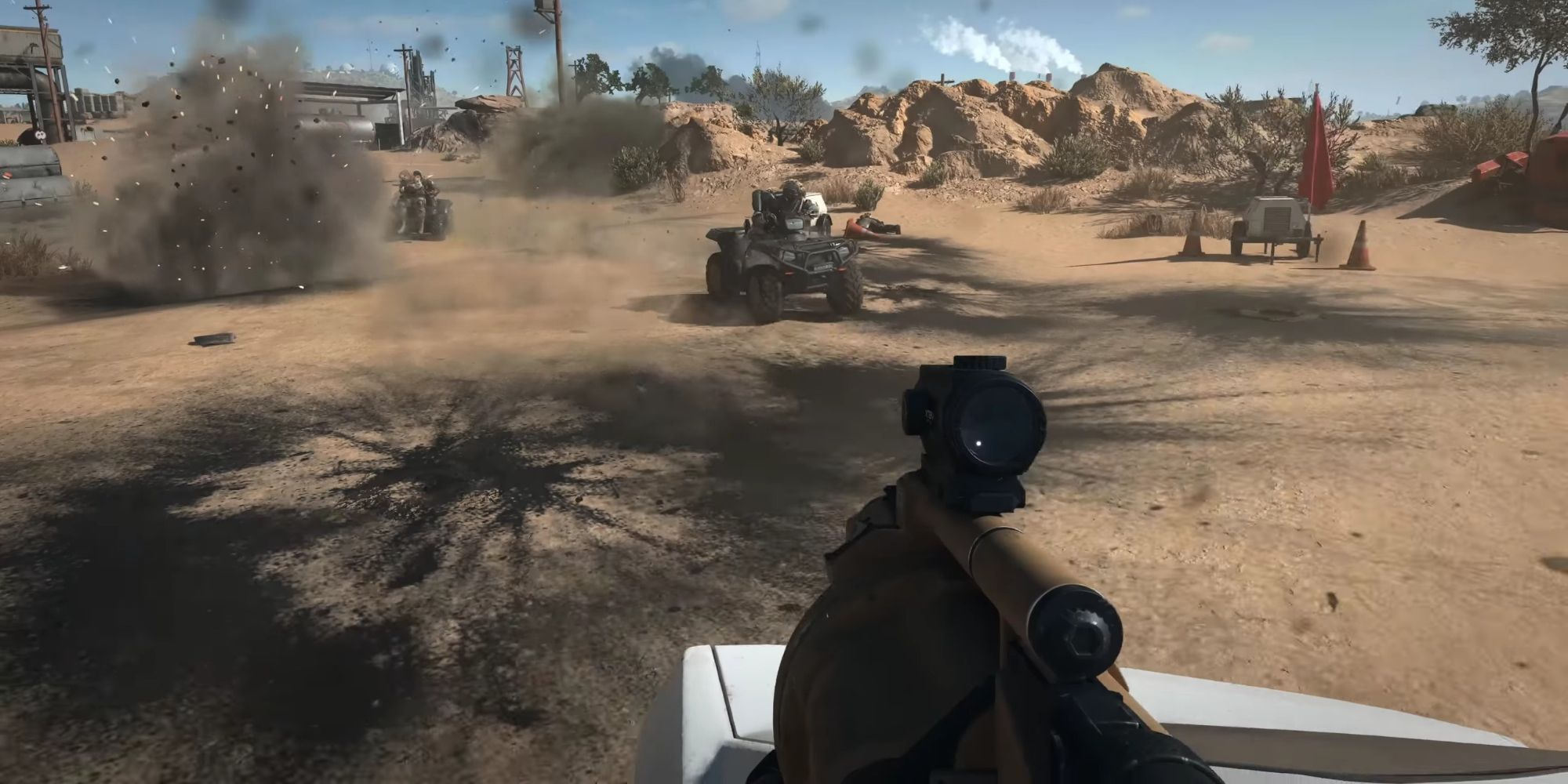 Un jugador apuntando a un vehículo con un lanzador de explosivos en COD Warzone 2 DMZ