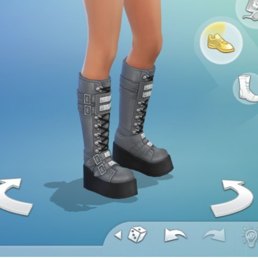 Sim con botas en Sims 4 gótico en abundancia.
