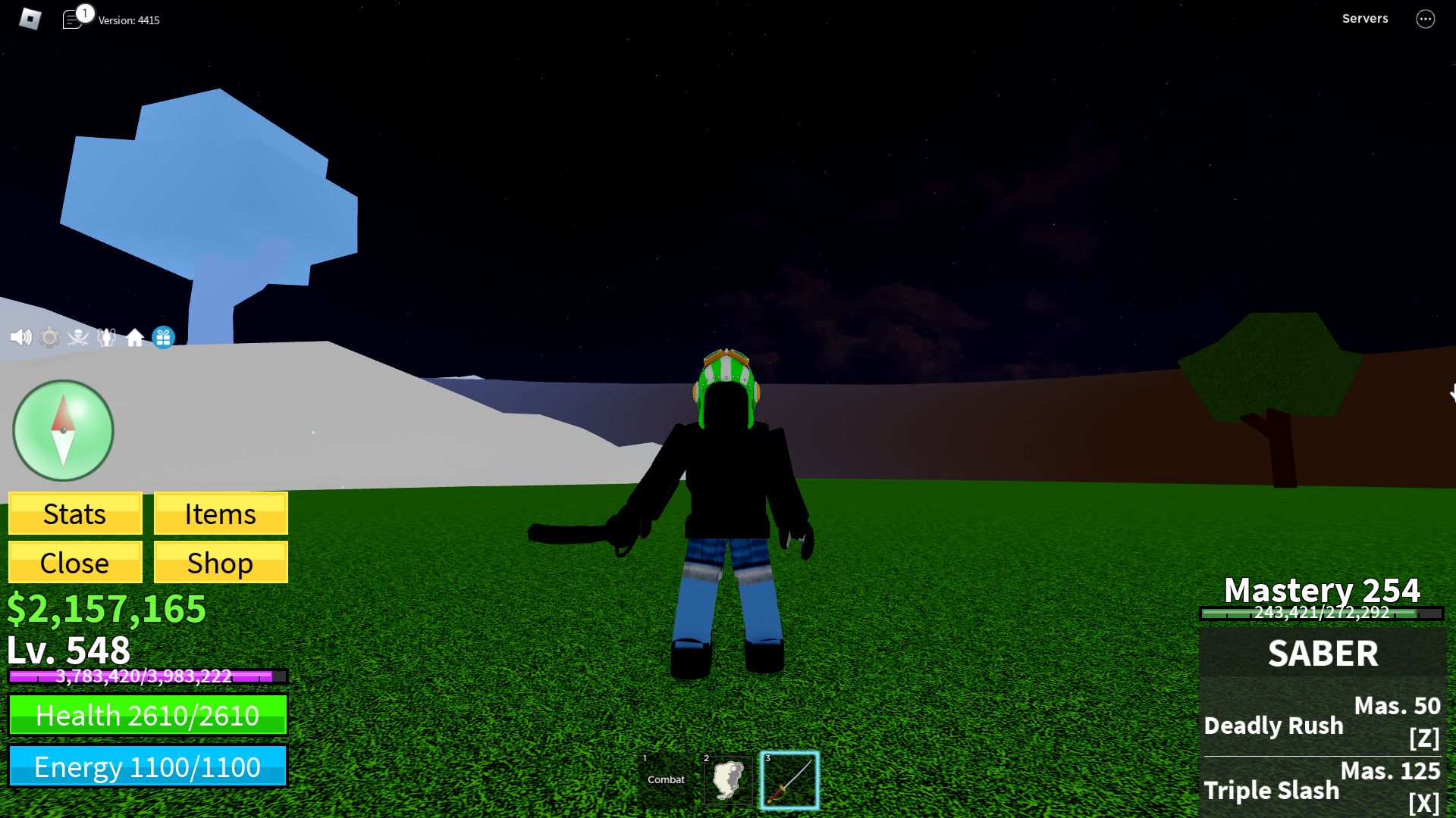 Roblox Blox Fruits, un personaje que usa Saber y usa el sombrero de Usoap