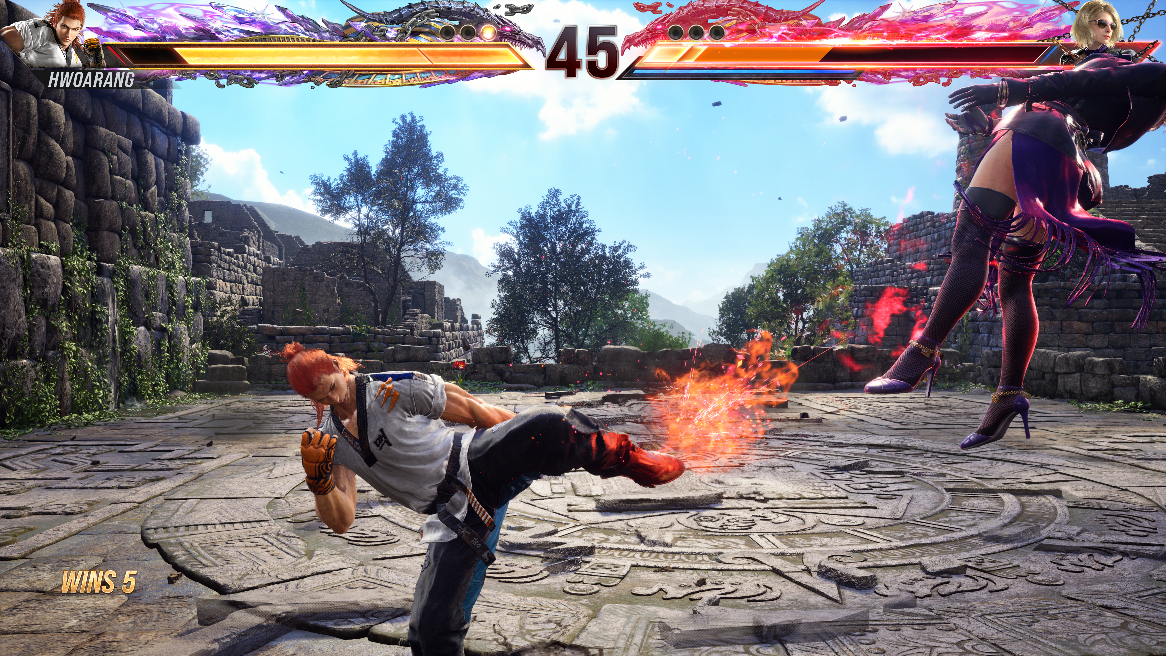 Hwoarang lanza y hace malabares con Nina con feroces patadas en Tekken 8