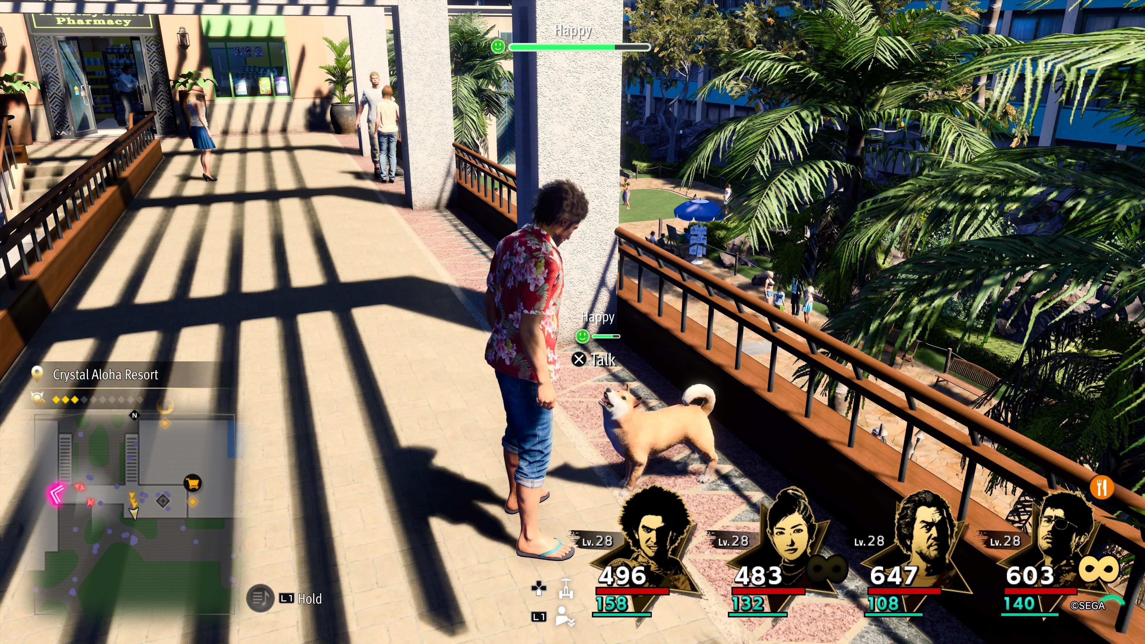 Kasuga parado frente a un perro llamado Happy en el Crystal Aloha Resort en Like A Dragon: Infinite Wealth.