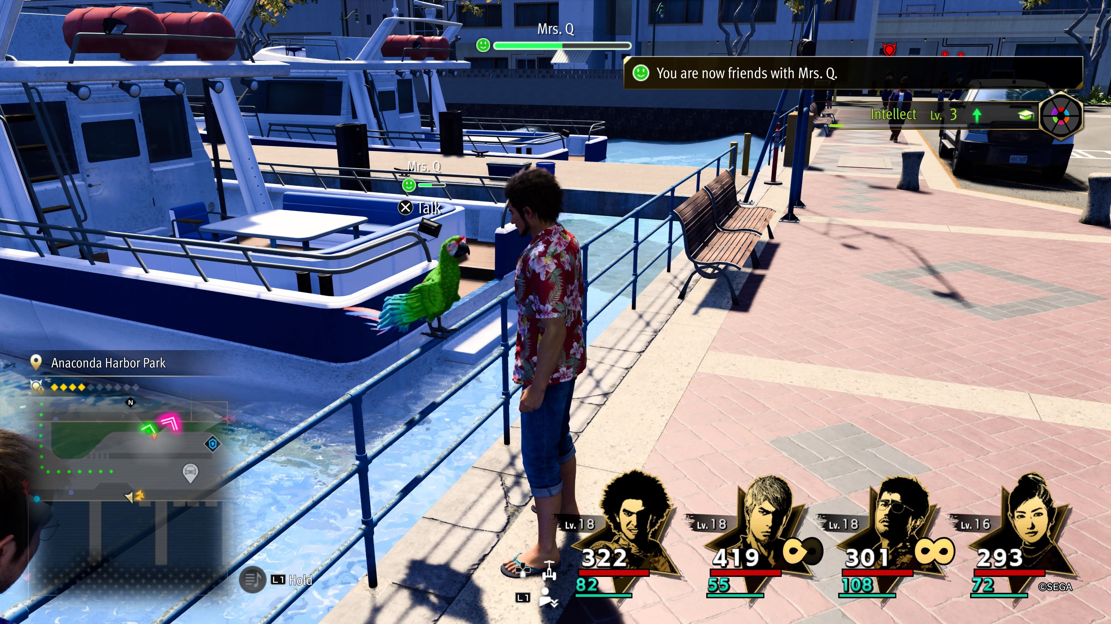 Kasuga se hace amigo de un loro verde brillante llamado Sra. Q en Anaconda Harbor Park en Like A Dragon: Infinite Wealth.