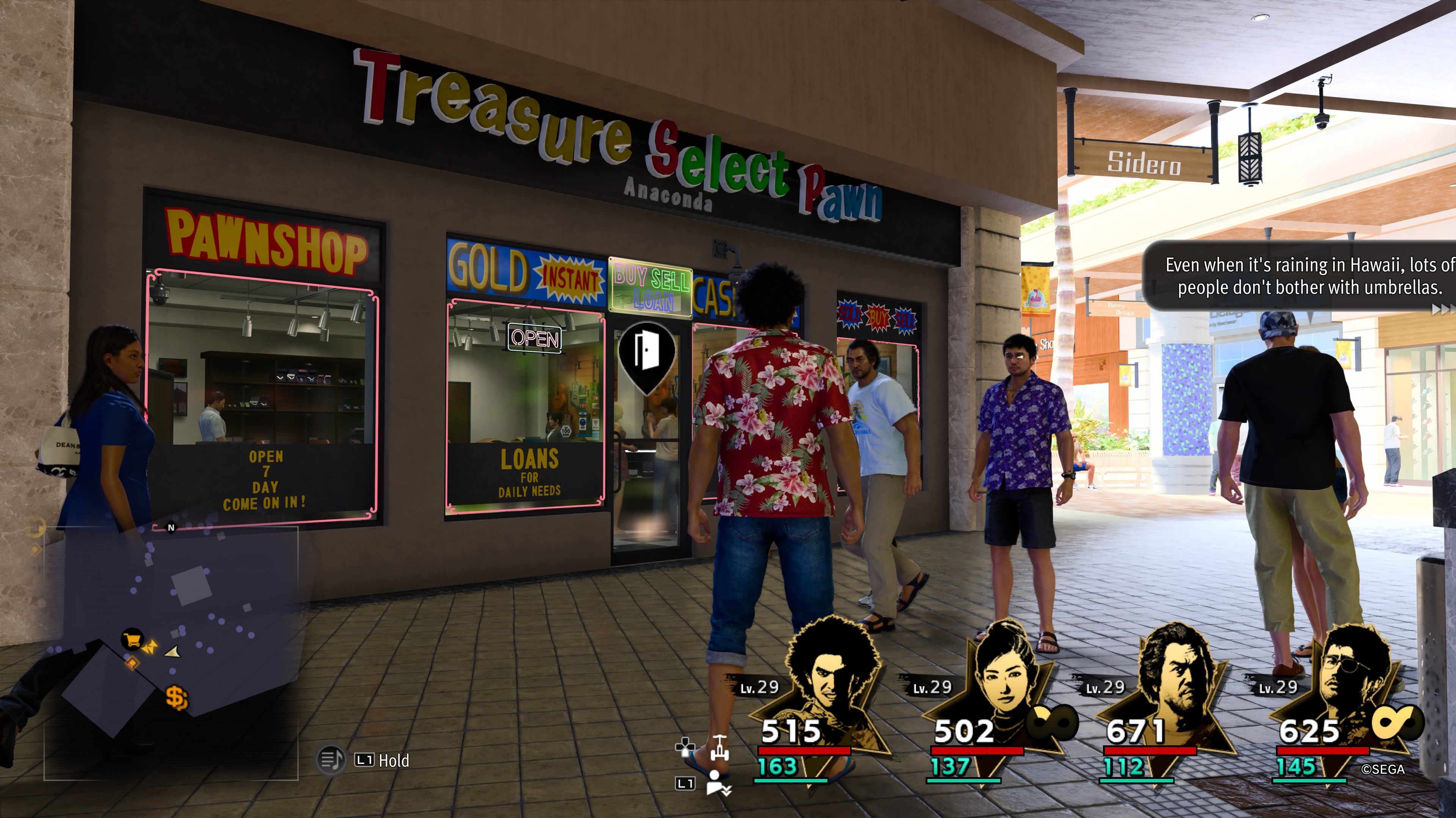 Kasuga parado afuera de la casa de empeño Treasure Select que está en el centro comercial Anaconda en Like A Dragon: Infinite Wealth.
