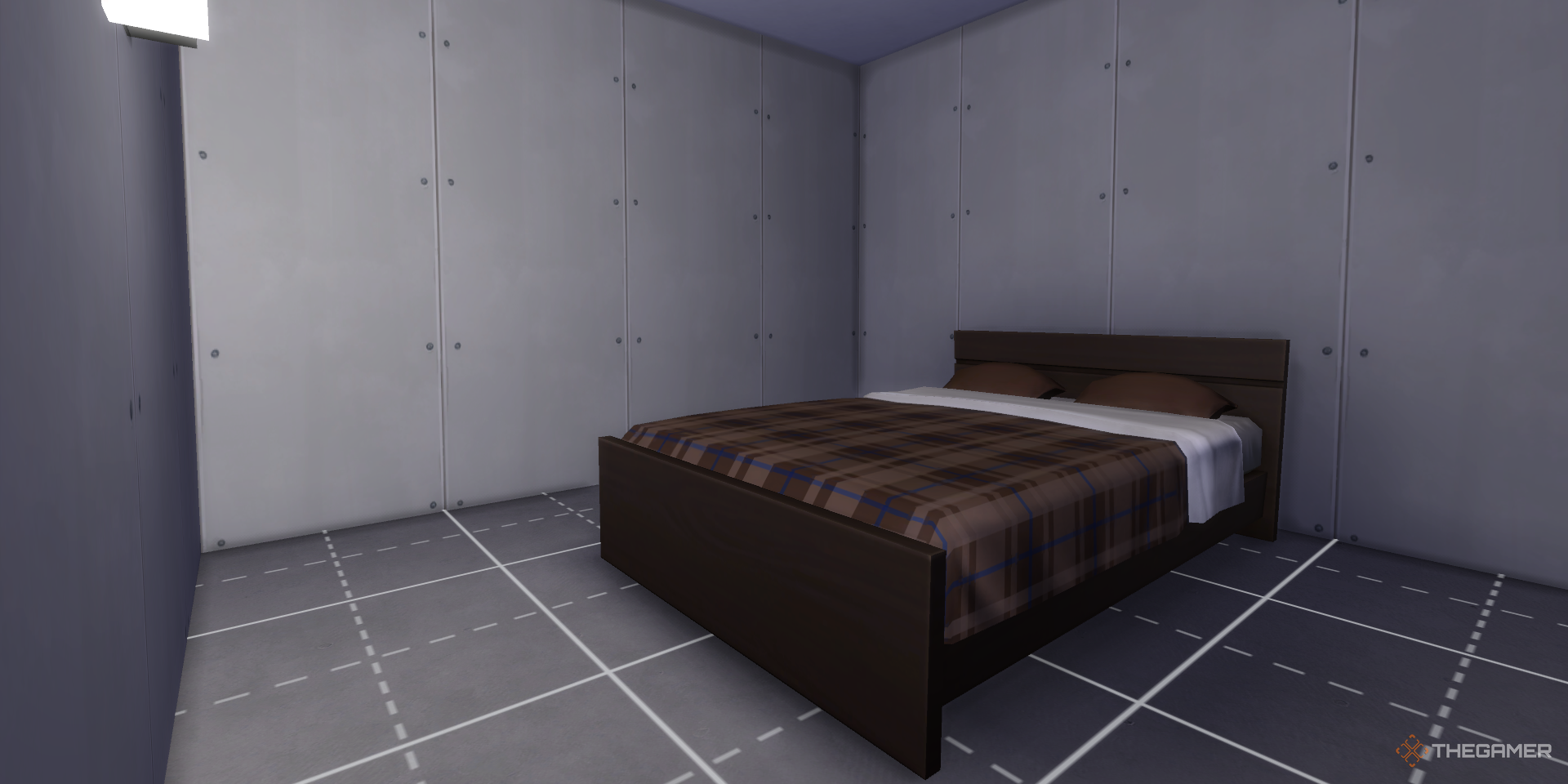 Un dormitorio sin terminar en Los Sims 4 con una cama doble en el medio de la habitación.