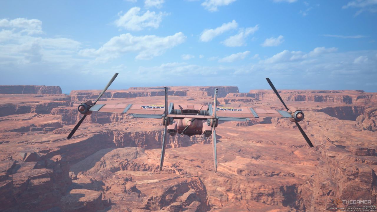 Un jugador volando el Tiny Bronco sobre la región de Cosmo Canyon en Final Fantasy 7 Rebirth