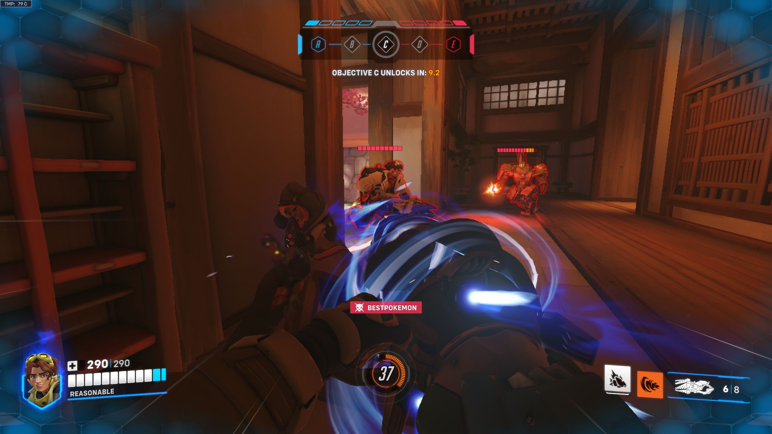 Una imagen de Overwatch 2 de la habilidad Drill Dash de Venture.  Esto te permite avanzar e infligir daño a cualquier enemigo en tu camino. 
