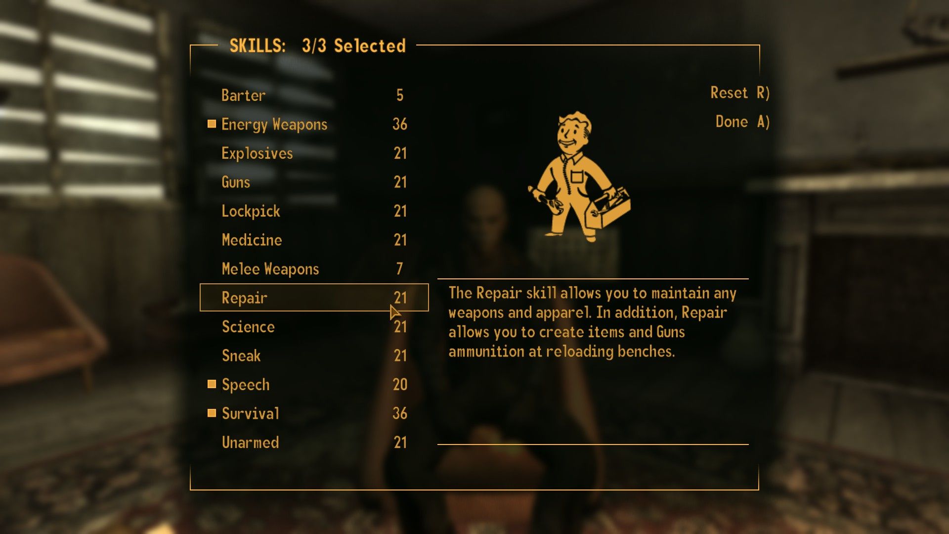 Pantalla de selección de habilidad de etiqueta en New Vegas, eligiendo armas de energía, habla y supervivencia