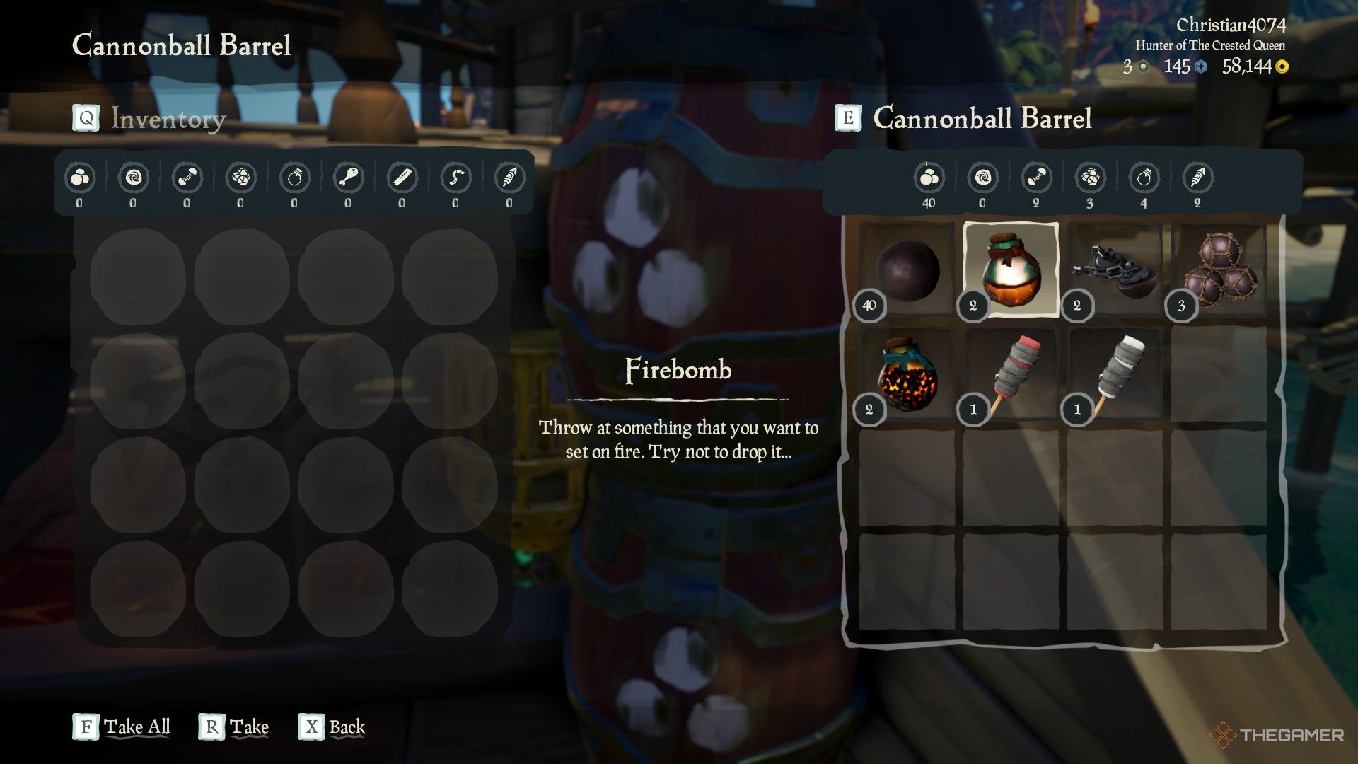 Una captura de pantalla de Sea of ​​Thieves que muestra una colección de munición de Cannon almacenada en un Cannonball Barrel en el barco.  Se selecciona la bomba incendiaria.
