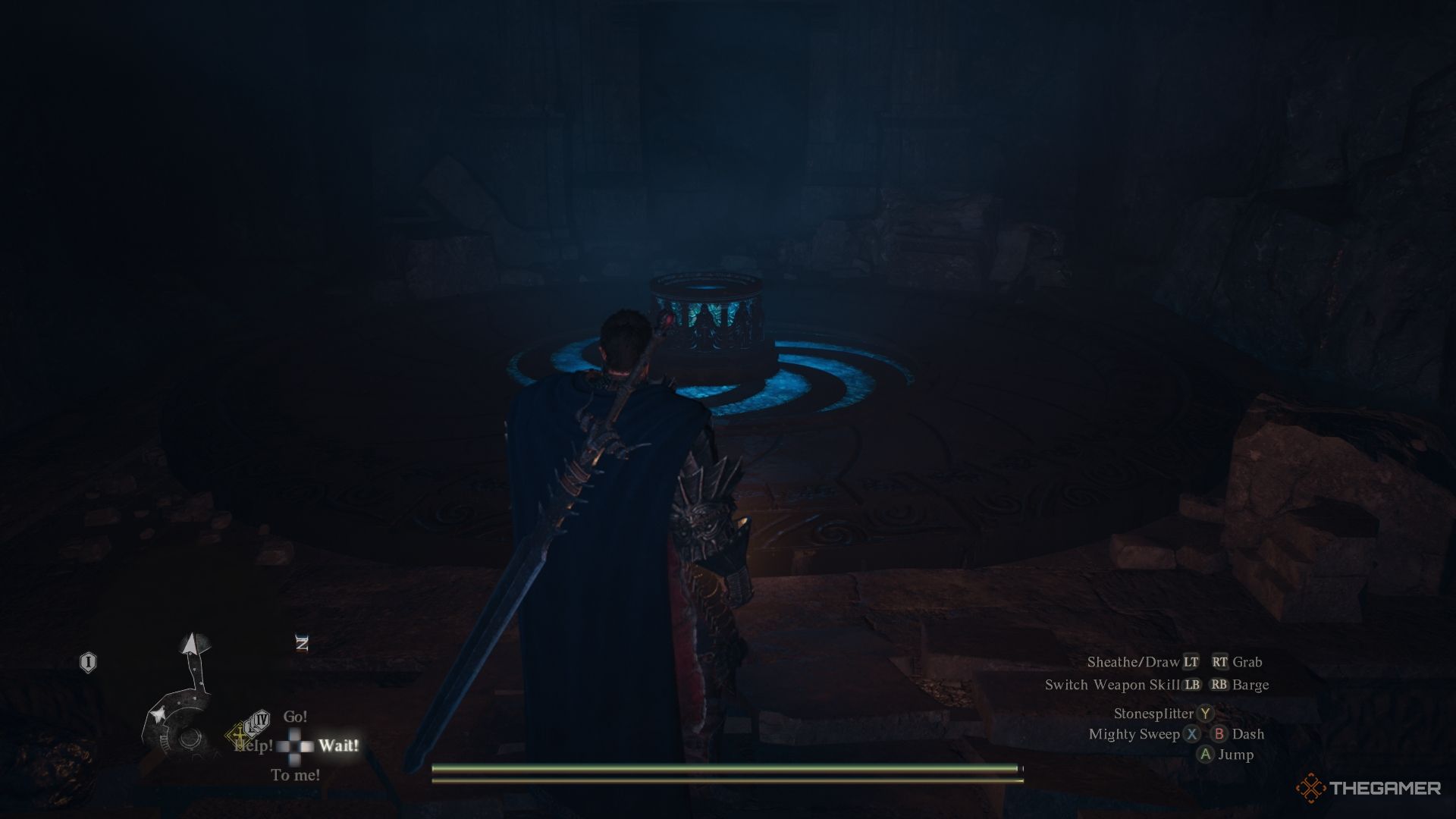 El Resucitado frente a un ascensor con espirales azules en el suelo en Dragon's Dogma 2