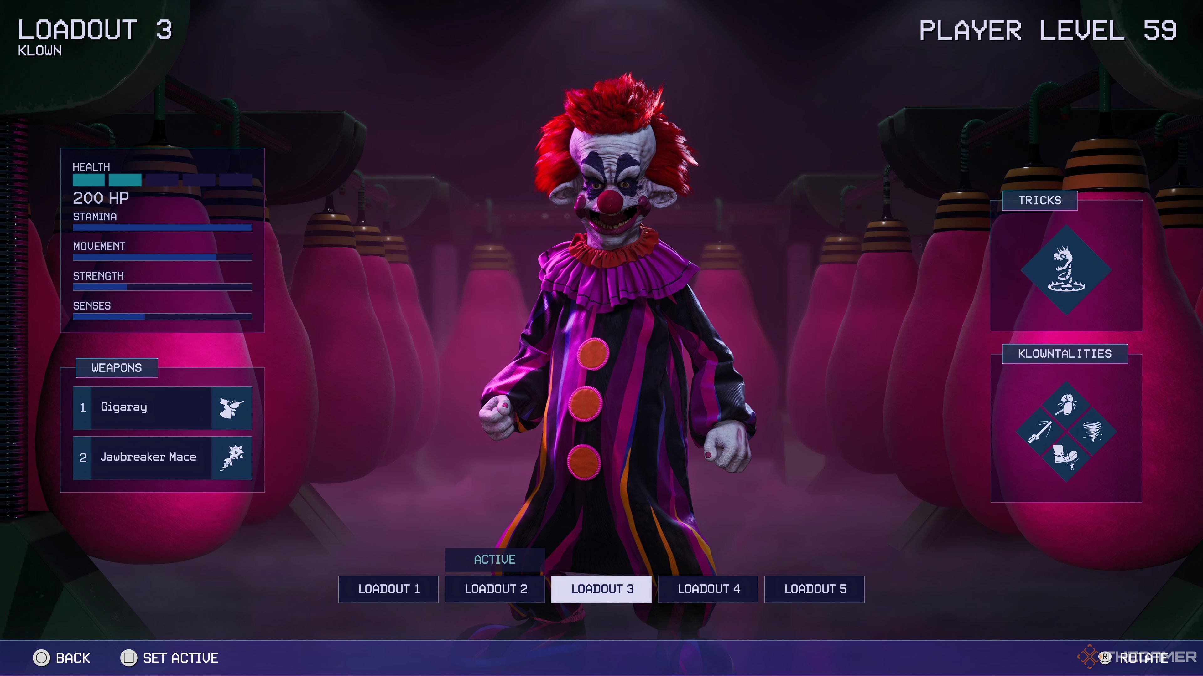 Trapper Klown Escribe el menú de equipamiento en Killer Klowns From Outer Space: The Game.