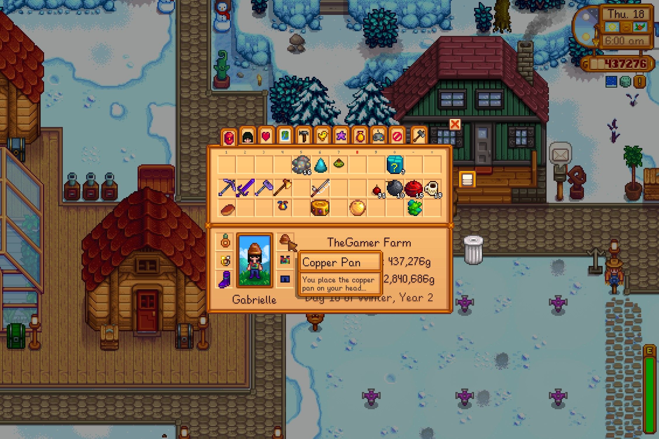Creando la sartén de cobre en Stardew Valley.