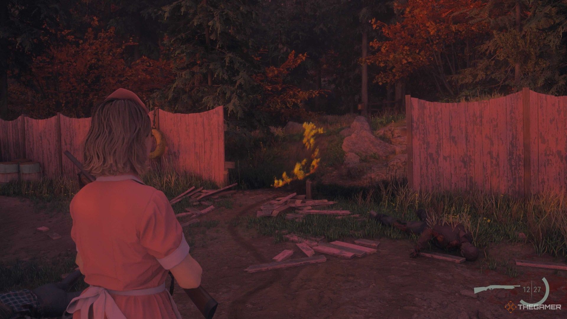 El rastro de fuego desde el astillero en Alan Wake 2 Night Springs Number One Fan