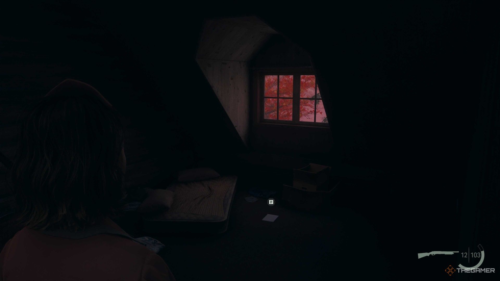 El piso superior de la cabaña en Alan Wake 2 Night Springs Number One Fan