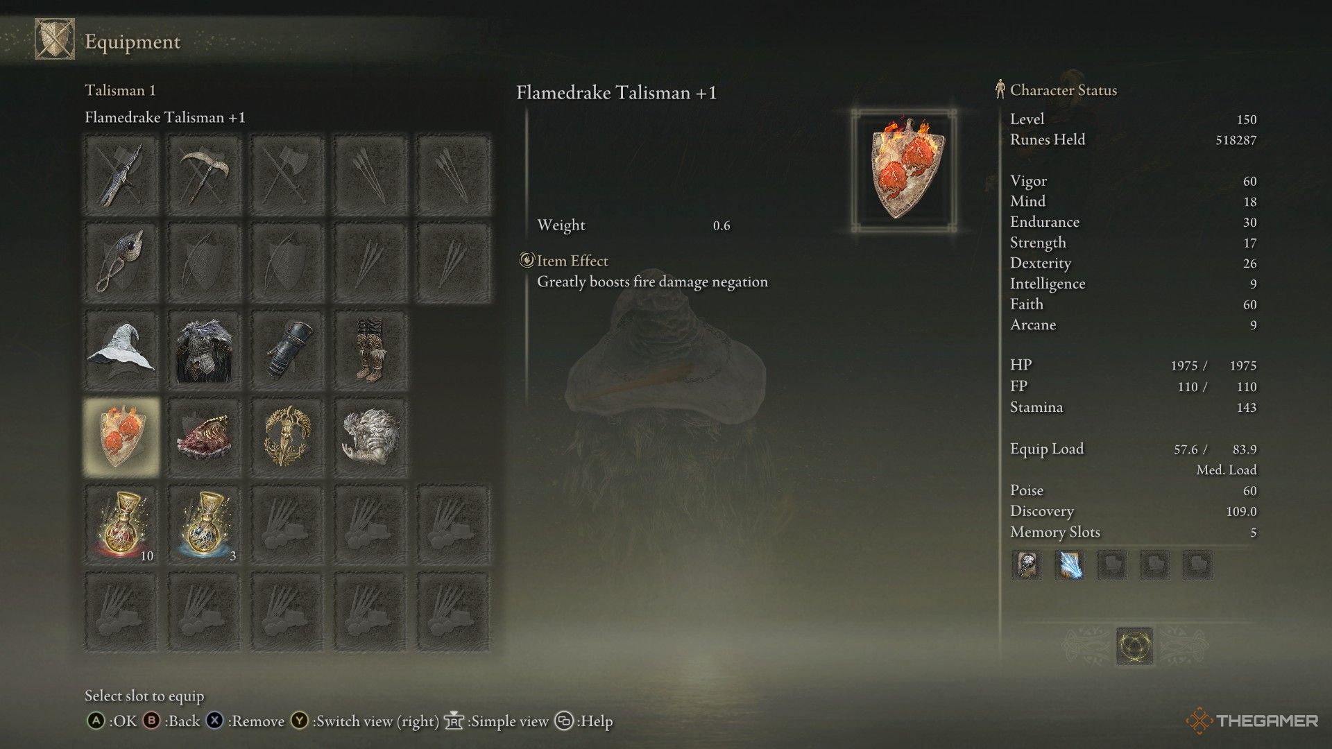 El jugador equipa el Flamedrake Talisman +1 para la pelea con Furnace Golem en Elden Ring: Shadow of the Erdtree.
