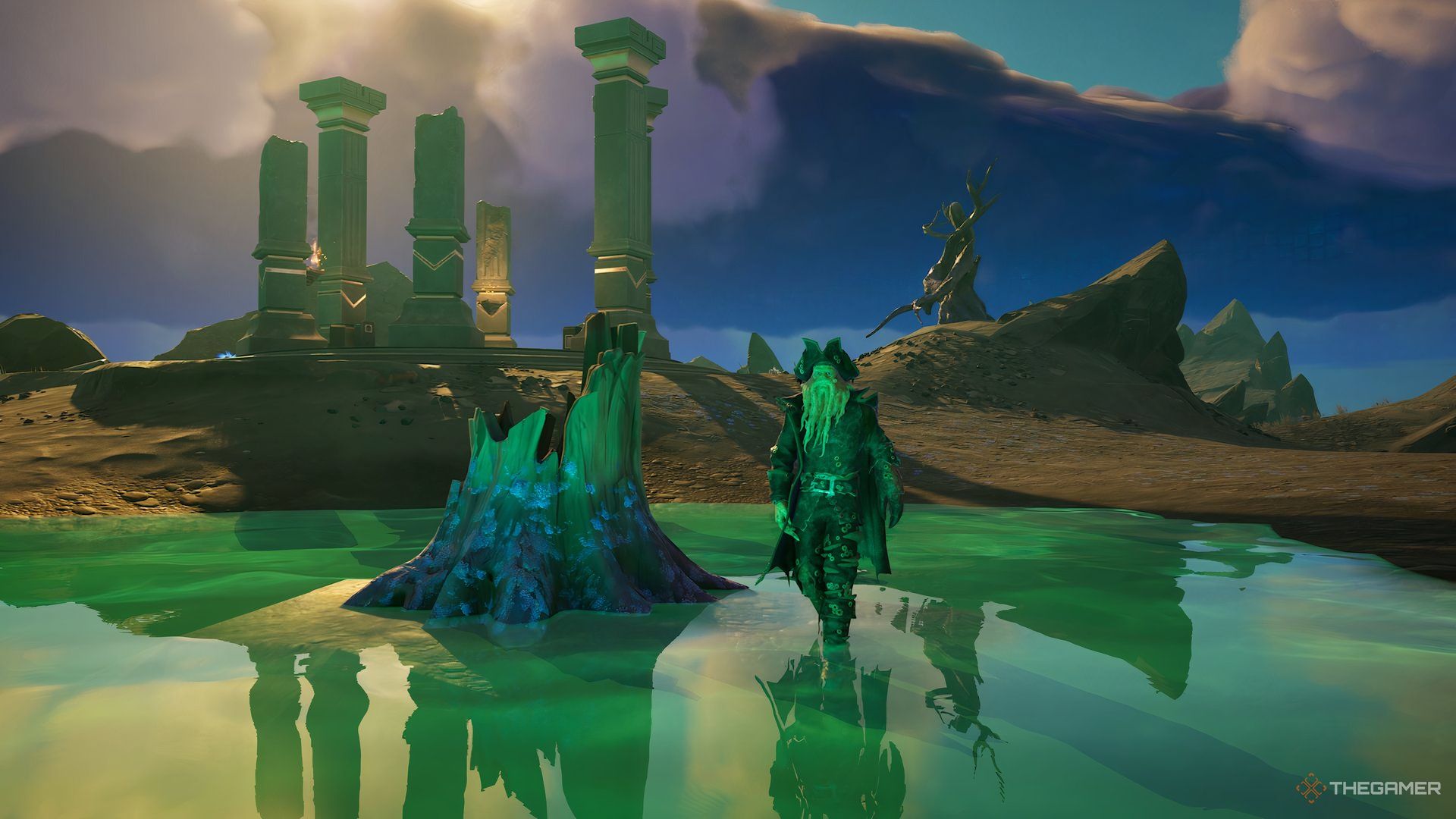 Davy Jones vadeando las aguas verdes del Inframundo en Fortnite.