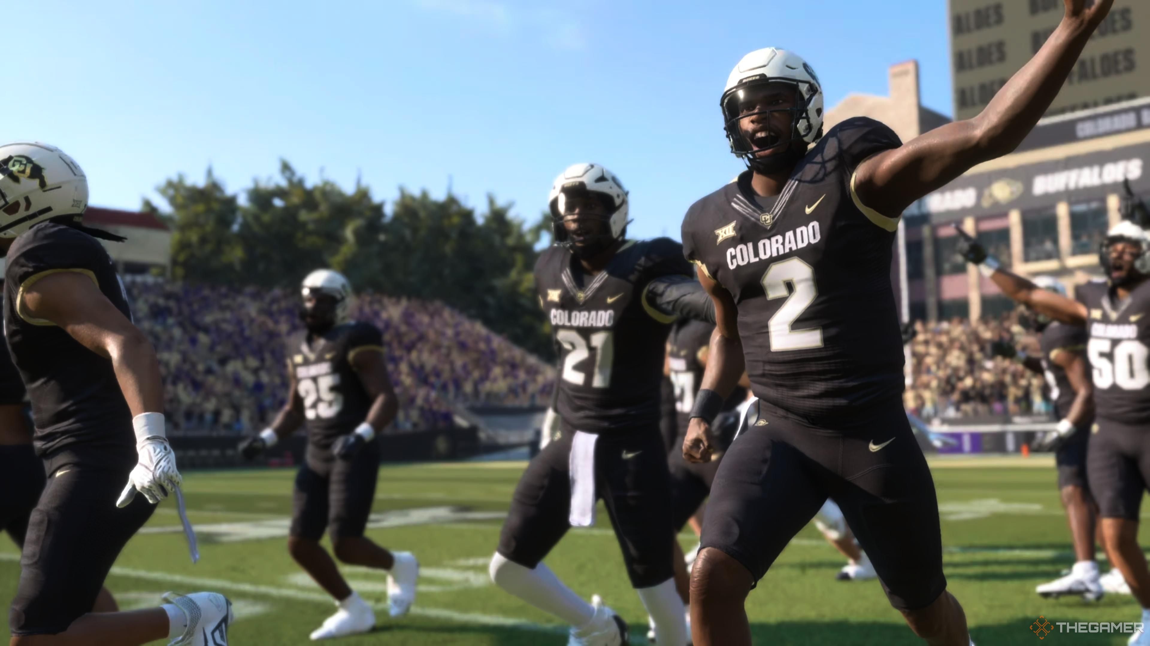 Los jugadores de la Universidad de Colorado corren hacia el campo en College Football 25.