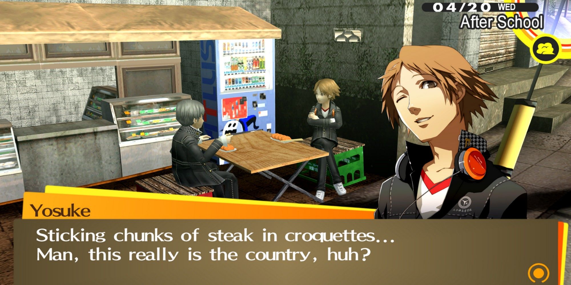 persona 4 golden yosuke hanamura y yu tomando un refrigerio