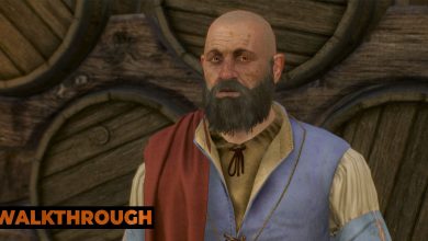 A bald Innkeeper standing in front of some barrels in Novigrad talks to Geralt.