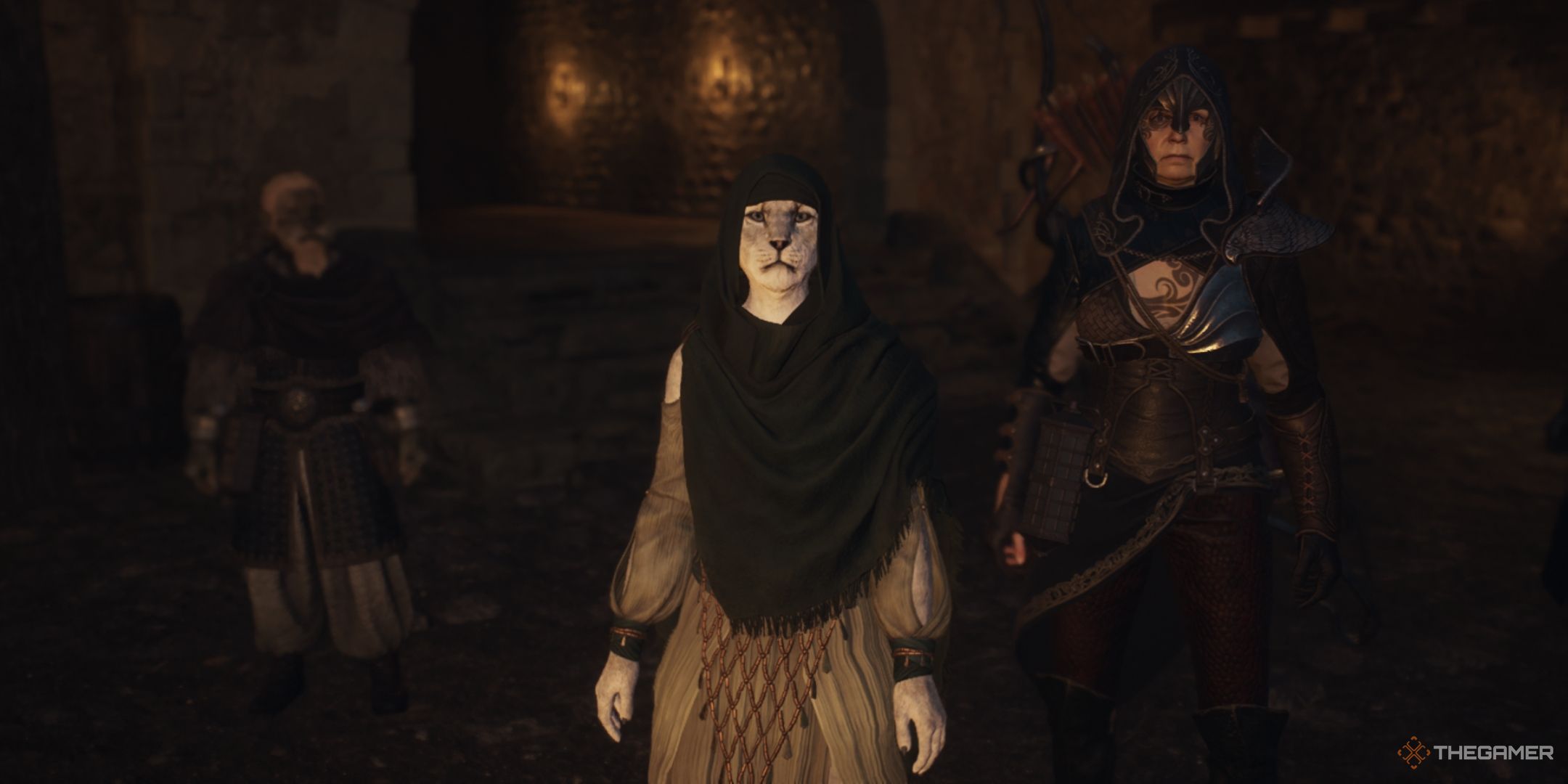 La emperatriz Nadinia parada junto a un peón en la misión Crossing in Shadow de Dragon's Dogma 2