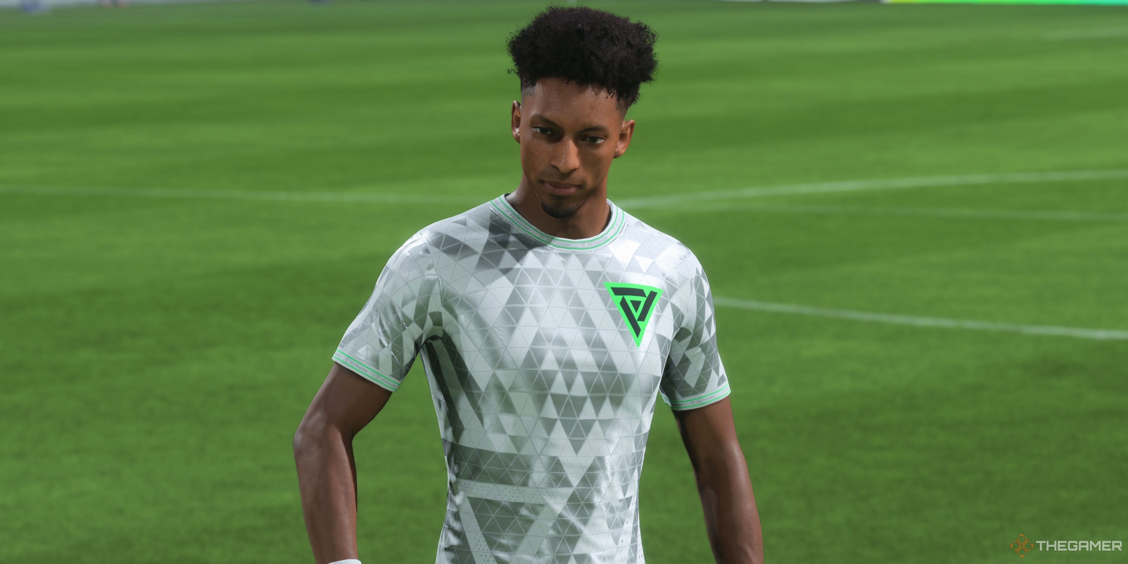 Johan Mojica se para ante un tiro libre en EA Sports FC 24.